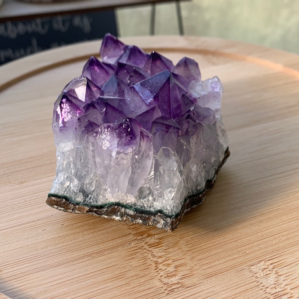 Amethyst slice of pie anyone ?